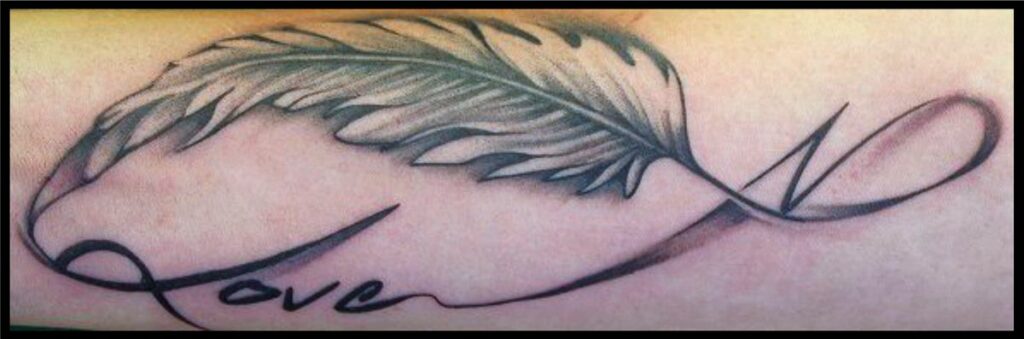 Tattoo Halle Lupus Umbra Feather